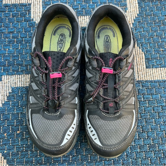 Keen Shoes Keen Womens Shoes Size 8 Poshmark